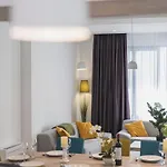 Luxury 3 With Private Pool, Jacuzzi And Gym By The On Ciovo - Okrug Donji Villa *