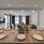 Luxury 3 With Private Pool, Jacuzzi And Gym By The On Ciovo - Okrug Donji Villa *