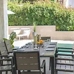 Villa Luxury 3 With Private Pool, Jacuzzi And Gym By The On Ciovo - Okrug Donji