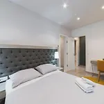 Luxury 3 With Private Pool, Jacuzzi And Gym By The On Ciovo - Okrug Donji Villa