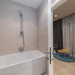 Luxury 3 With Private Pool, Jacuzzi And Gym By The On Ciovo - Okrug Donji